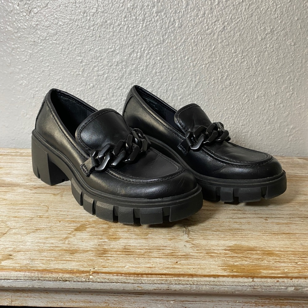 Madden Girl Chunky Y2K Black Loafers Size 6M Vegan Leather Platform Preppy Retro